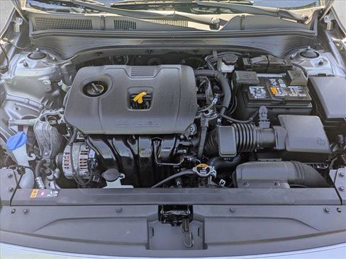 Used 2024 Kia Forte LXS w/ LXS Technology Package FWD image 21