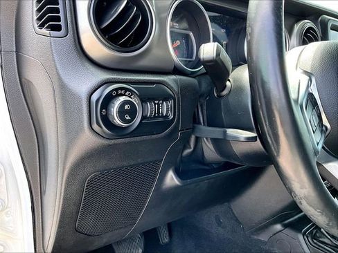 Used 2020 Jeep Gladiator Sport w/ Quick Order Package 24S AWD/4WD image 30