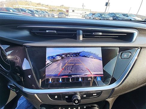 Used 2021 Buick Encore GX Essence w/ Advanced Technology Package image 22