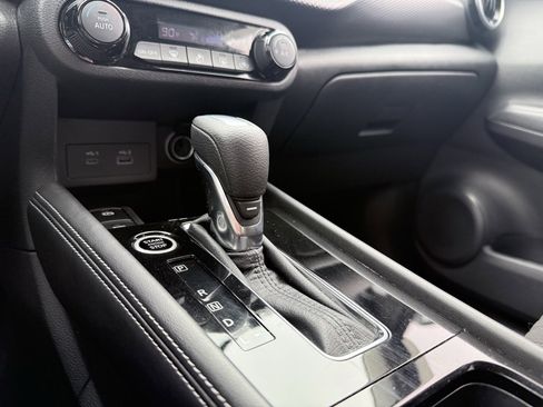 Used 2021 Nissan Kicks SV image 20