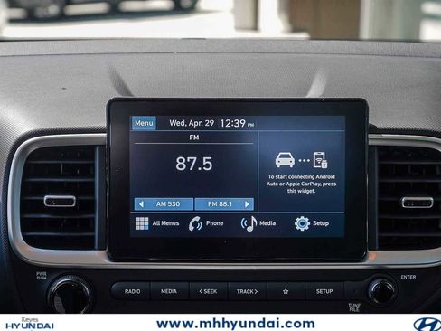 New 2026 Hyundai Venue SEL FWD image 15