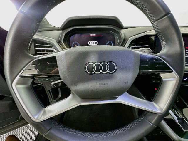Used 2023 Audi Q4 e-tron Prestige AWD/4WD image 21