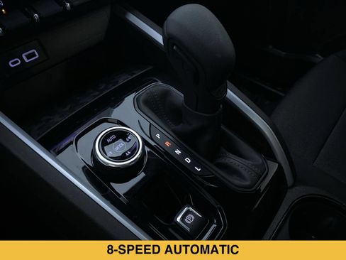 Certified 2024 Chevrolet Colorado Trail Boss w/ Advanced Trailering Package AWD/4WD image 8