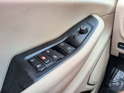 New 2026 Jeep Grand Cherokee Limited image 36