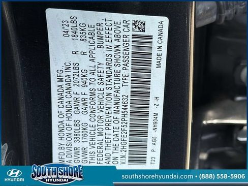 Used 2023 Honda Civic Sport image 17