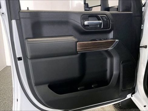 Used 2020 Chevrolet Silverado 2500 LT w/ True North Edition image 22