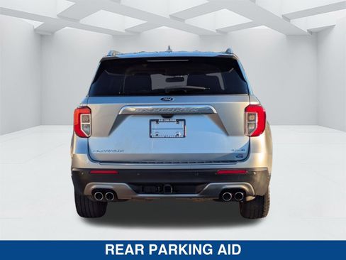 Used 2020 Ford Explorer Platinum w/ Premium Technology Package image 5
