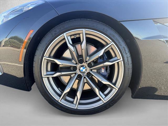 Used 2020 BMW Z4 M40i w/ Executive Package RWD image 21