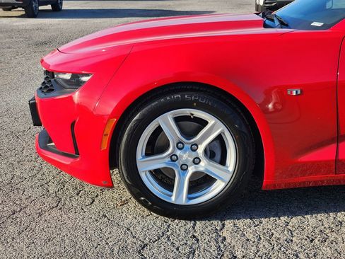 Used 2023 Chevrolet Camaro LT image 8