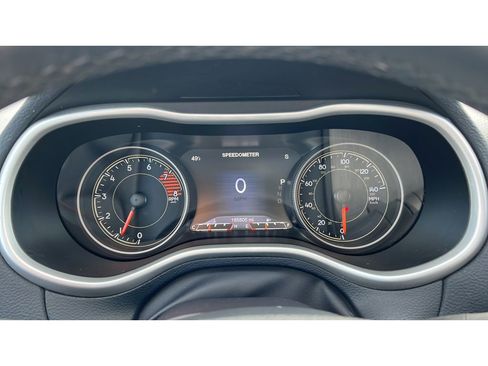 Used 2018 Jeep Cherokee Limited w/ Trailer Tow Group image 15