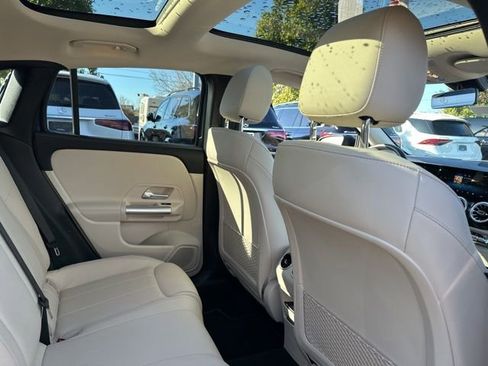 Certified 2023 Mercedes-Benz GLA 250 image 26