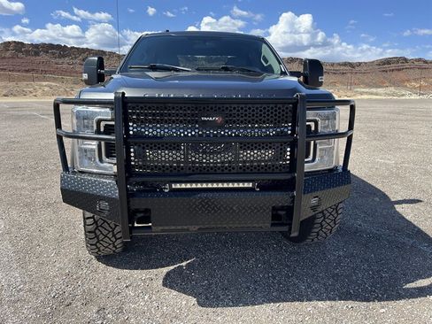 Used 2019 Ford F250 XLT w/ XLT Value Package AWD/4WD image 12