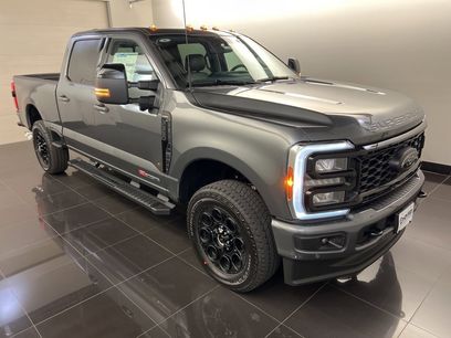 New 2026 Ford F350 Lariat w/ Black Appearance Package