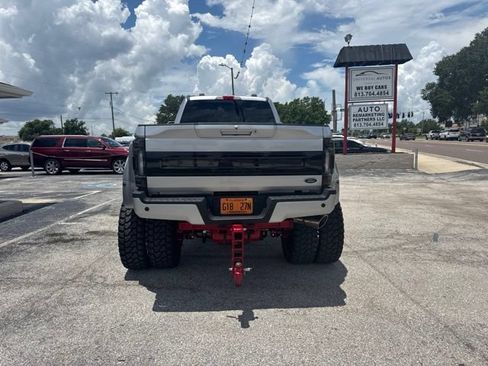 Used 2022 Ford F450 Platinum w/ FX4 Off-Road Package AWD/4WD image 9