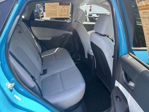 Used 2022 Hyundai Kona SEL FWD image 21