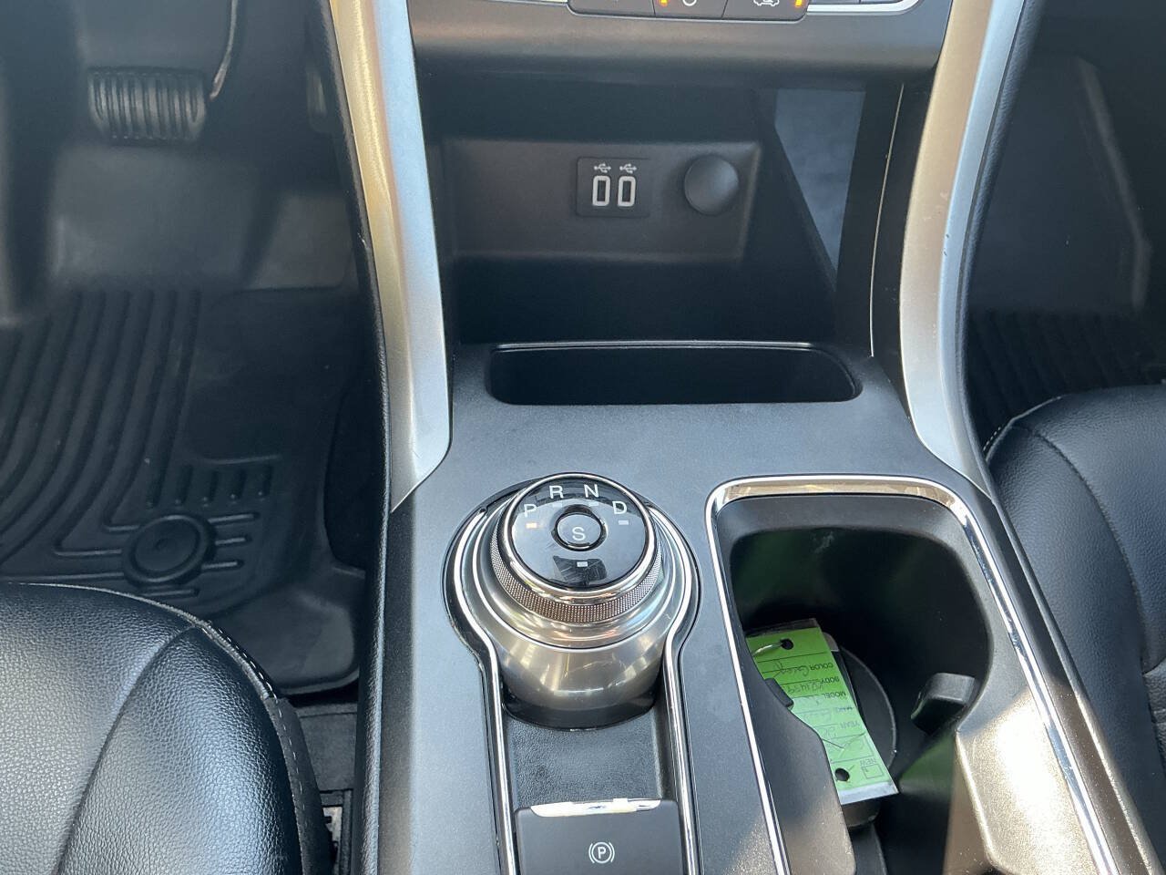 Used 2019 Ford Fusion SEL FWD image 23