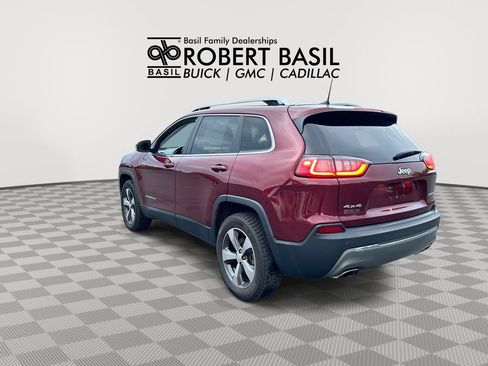 Used 2019 Jeep Cherokee Limited AWD/4WD image 6