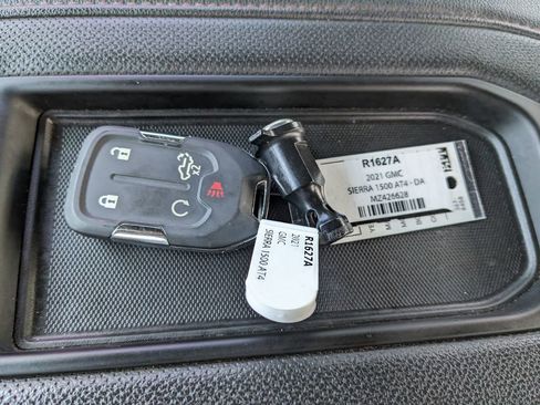 Used 2021 GMC Sierra 1500 AT4 image 35
