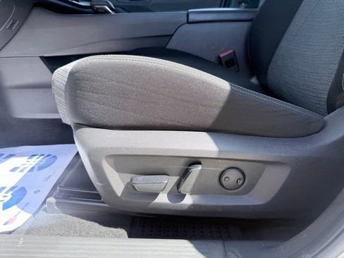 Used 2023 Nissan Rogue SV image 21