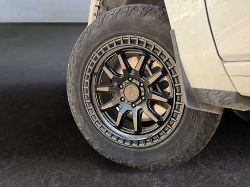 Used 2023 RAM 1500 Big Horn AWD/4WD image 12