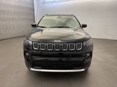 New 2025 Jeep Compass Limited image 9