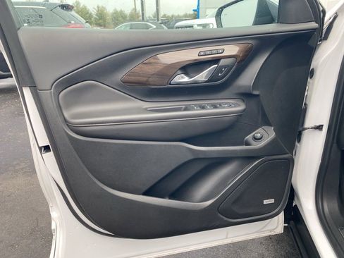 Used 2020 GMC Terrain Denali w/ GMC Pro Grade Package image 16