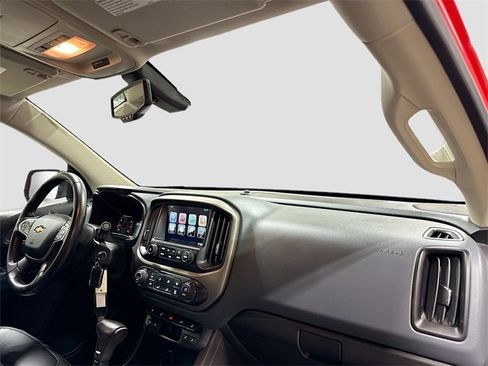 Used 2015 Chevrolet Colorado Z71 image 31