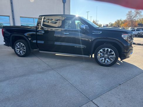 Used 2023 GMC Sierra 1500 Denali w/ Denali Reserve Package image 6