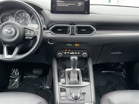 Used 2024 MAZDA CX-5 Carbon Edition image 28