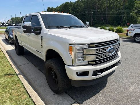 Used 2017 Ford F350 Platinum w/ Platinum Ultimate Package AWD/4WD image 3