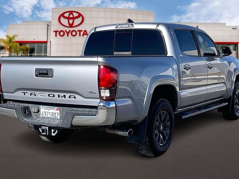 Certified 2020 Toyota Tacoma SR5 image 12