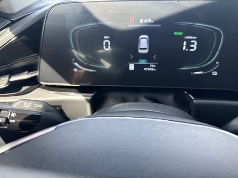 Used 2023 Kia Niro EX Touring FWD image 31