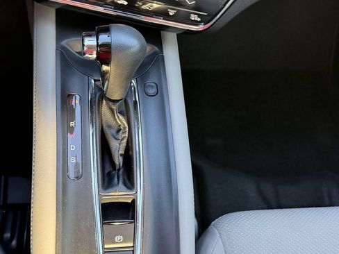 Used 2018 Honda HR-V EX image 24
