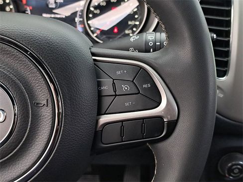 Used 2021 Jeep Compass 80th Special Edition image 24