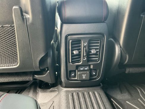 Used 2026 Dodge Durango GT AWD/4WD image 26