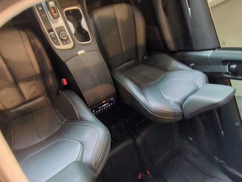 Used 2025 INFINITI QX60 Sensory w/ Vision Package AWD/4WD image 12
