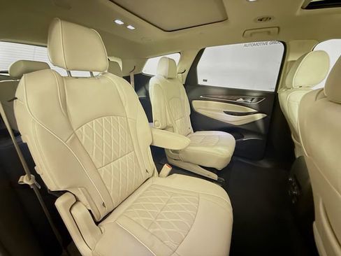 Used 2023 Buick Enclave Avenir w/ Avenir Technology Package image 33