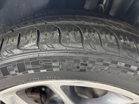 Used 2011 Chrysler 300 Limited image 32