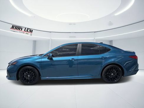 Used 2026 Toyota Camry XSE FWD image 6