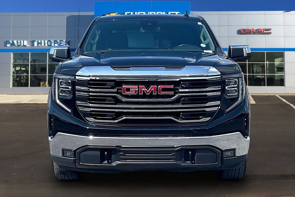 Used 2024 GMC Sierra 1500 SLT AWD/4WD image 2
