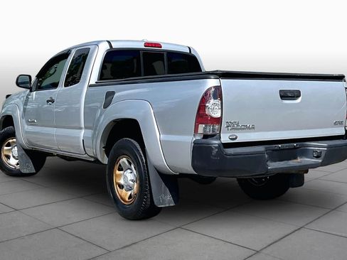 Used 2010 Toyota Tacoma 4x4 Access Cab image 10