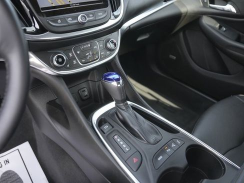 Used 2017 Chevrolet Volt Premier w/ Driver Confidence II Package image 27