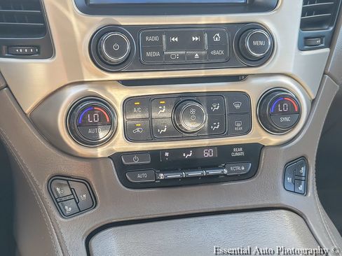 Certified 2020 GMC Yukon Denali w/ Denali Premium Package AWD/4WD image 17