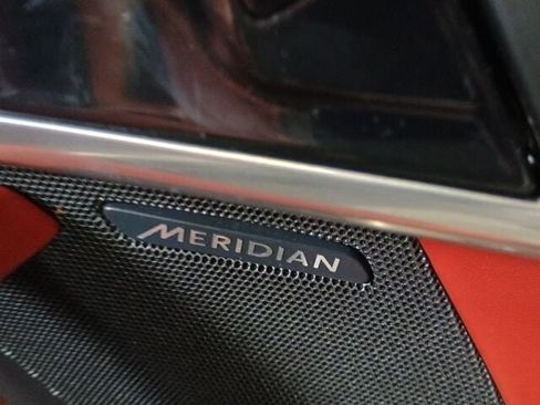 Used 2014 Jaguar F-TYPE Convertible image 12