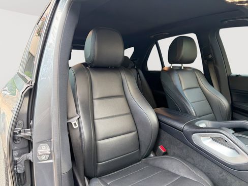 Used 2020 Mercedes-Benz GLE 350 w/ AMG Line Exterior image 28