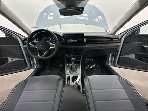 New 2026 Volkswagen Jetta SE image 20