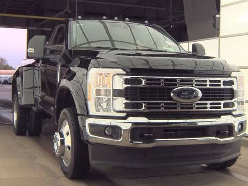 Used 2026 Ford F450 XLT w/ FX4 Off-Road Package AWD/4WD image 5