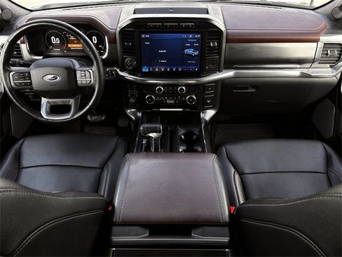 Used 2022 Ford F150 Lariat image 10