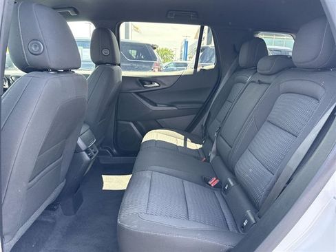 Certified 2025 Chevrolet Equinox LT w/ Safety and Technology Package FWD image 28