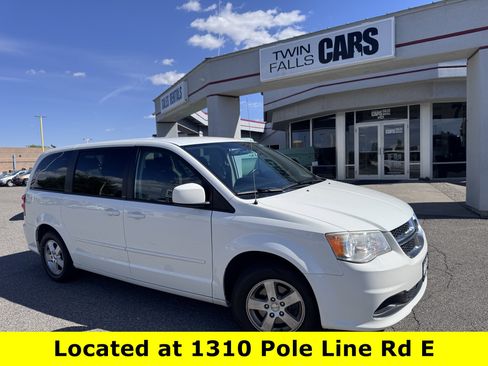 Used 2013 Dodge Grand Caravan SXT FWD image 1